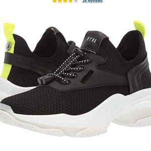 Steve Madden Black Myles NY90 Sneaker SZ 6